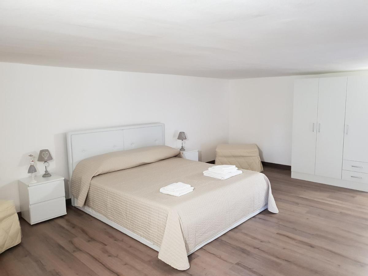 B&B Imbriani 24 Noci Dış mekan fotoğraf